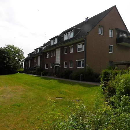 Apartment Maggie's Goode Stuuv