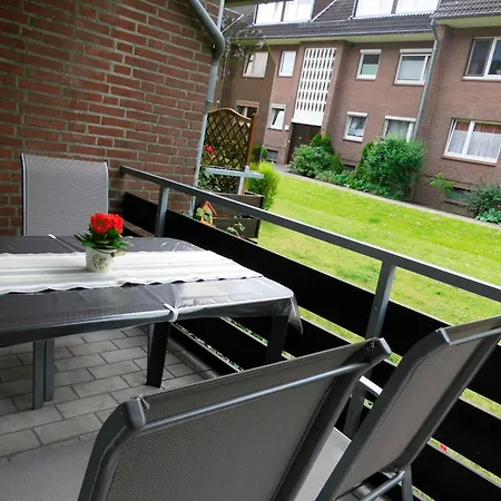 Maggie's Goode Stuuv